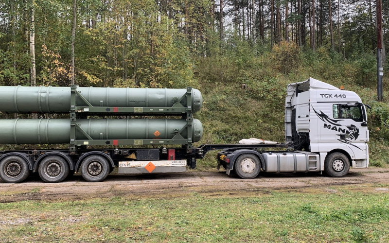 Перевозка военной техники